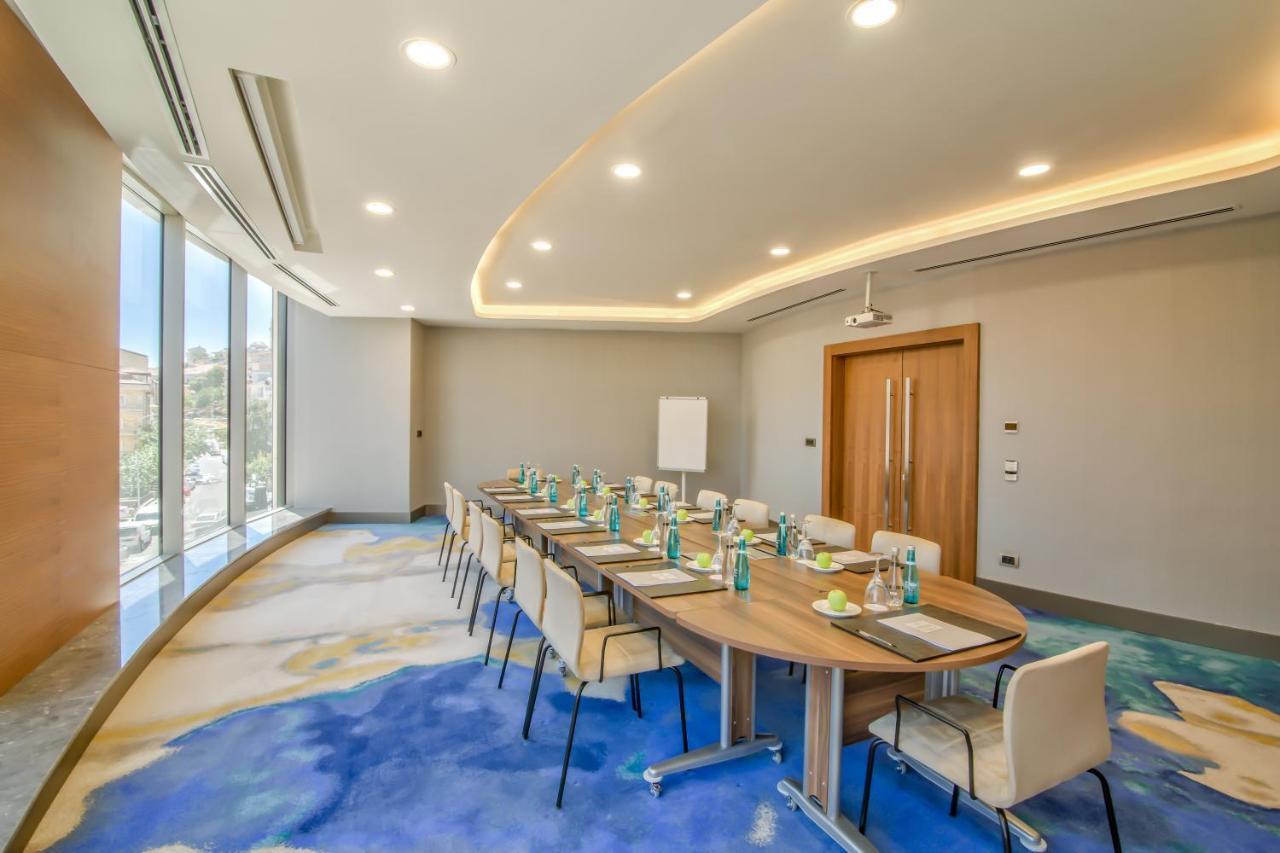 Crowne Plaza Cappadocia - Nevsehir By Ihg Hotell Exteriör bild